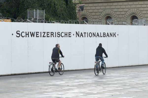 Wird - und wie - die SNB auf den schwachen Franken reagieren?
